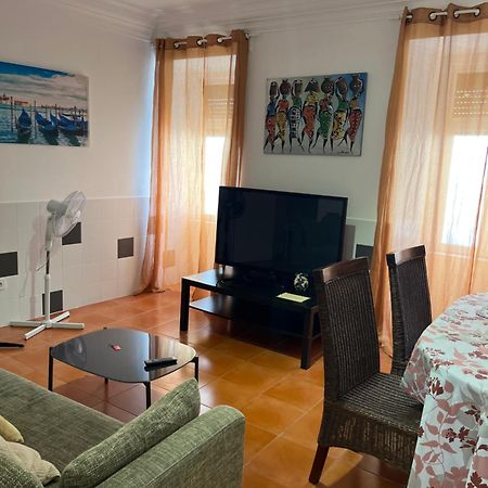 T2 2 Bedroom Flat In Arroios Lisboa Kültér fotó